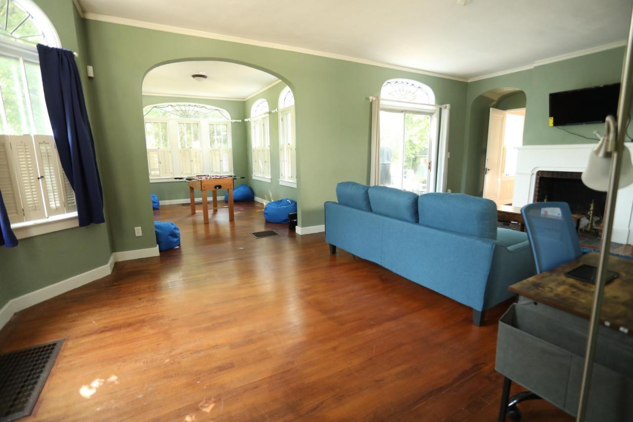 Blue House, Blocks From Ross-Aide, Mackey, Samara House, Birck Golf Complex Villa West Lafayette Eksteriør billede